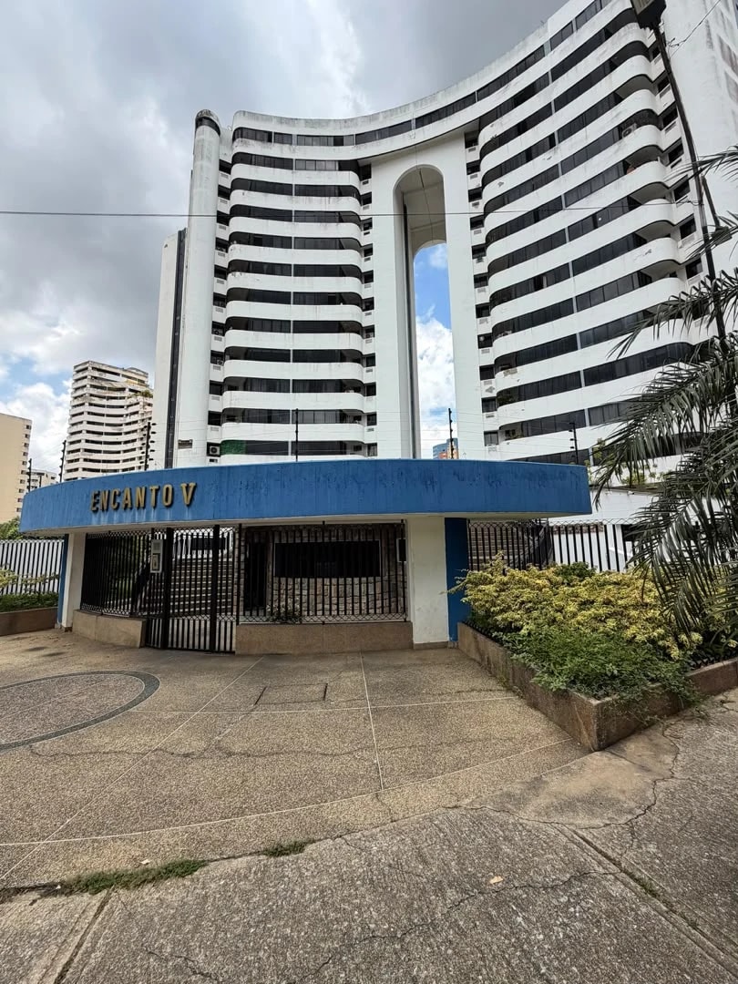 ALQUILER APARTAMENTO RESIDENCIA ENCANTO V URB LOS MANGOS